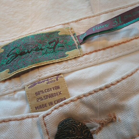 Seven 🍁Jeans Ivory Bone Lightly Spotted Throughout Lower Rise Denim Jeans 🍁 - Picture 10 of 13